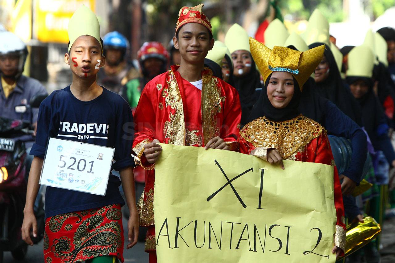 Karnaval Budaya SMKN...