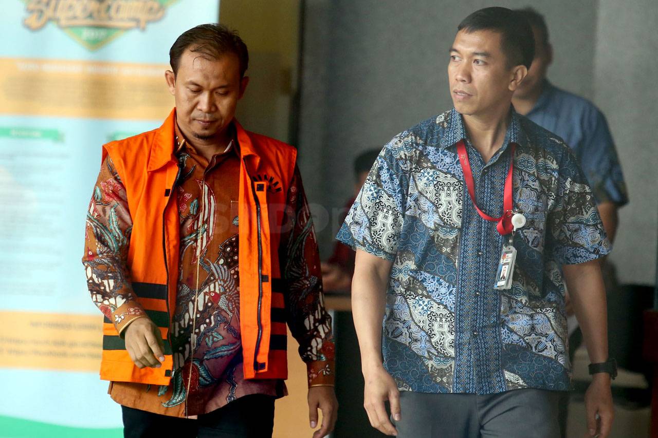 KPK Periksa Panitera...