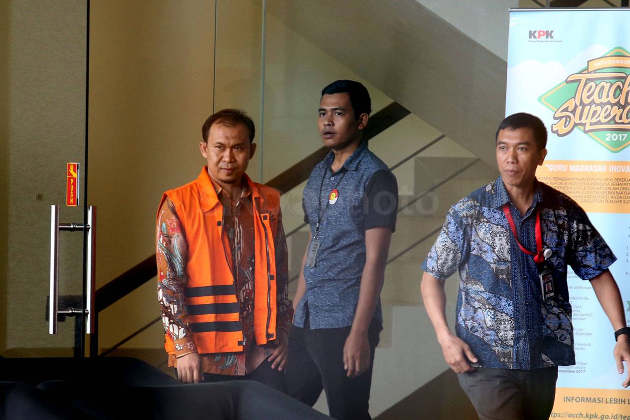 KPK Periksa Panitera...