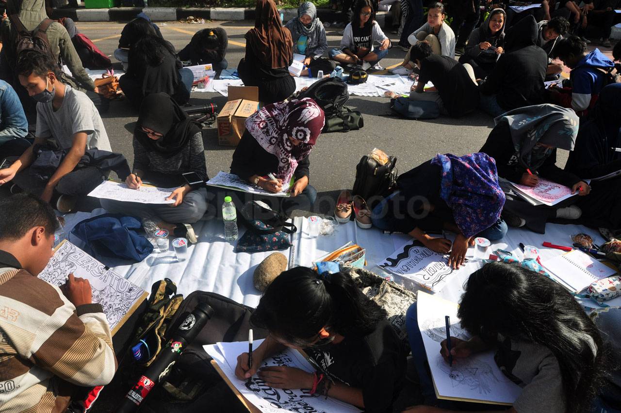 Visual Art Sambut Hari...