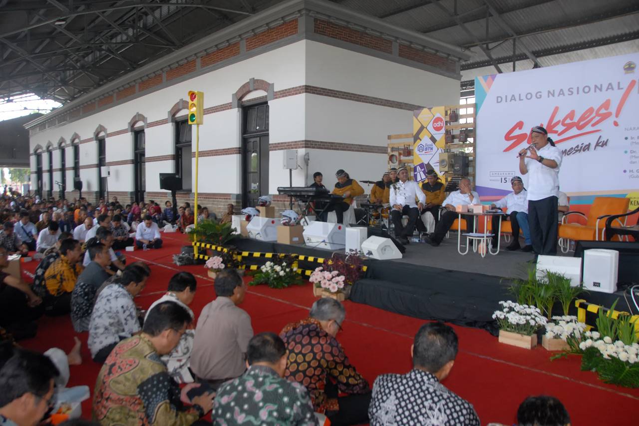 Dialog Nasional: Sukses...