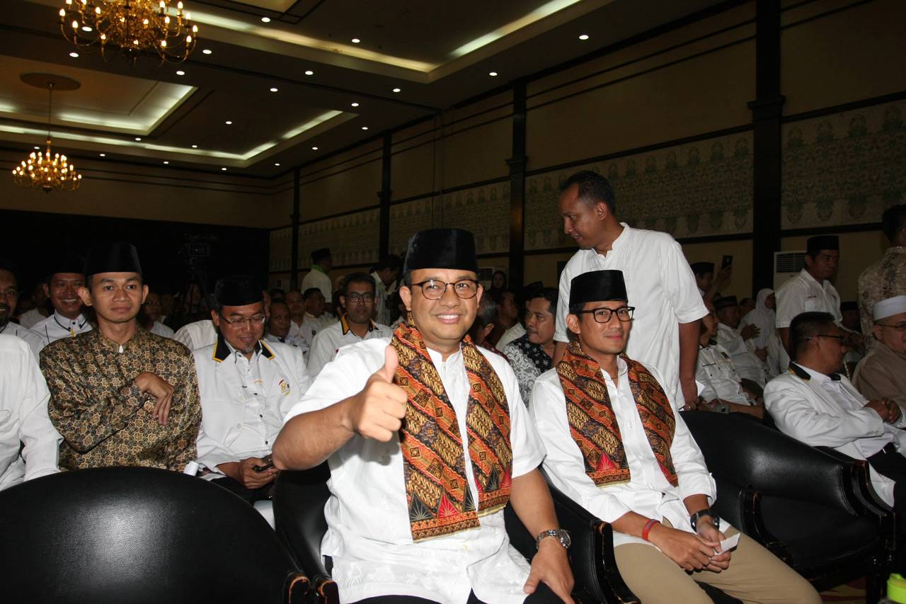 Selamatan dan Doa Bersama...