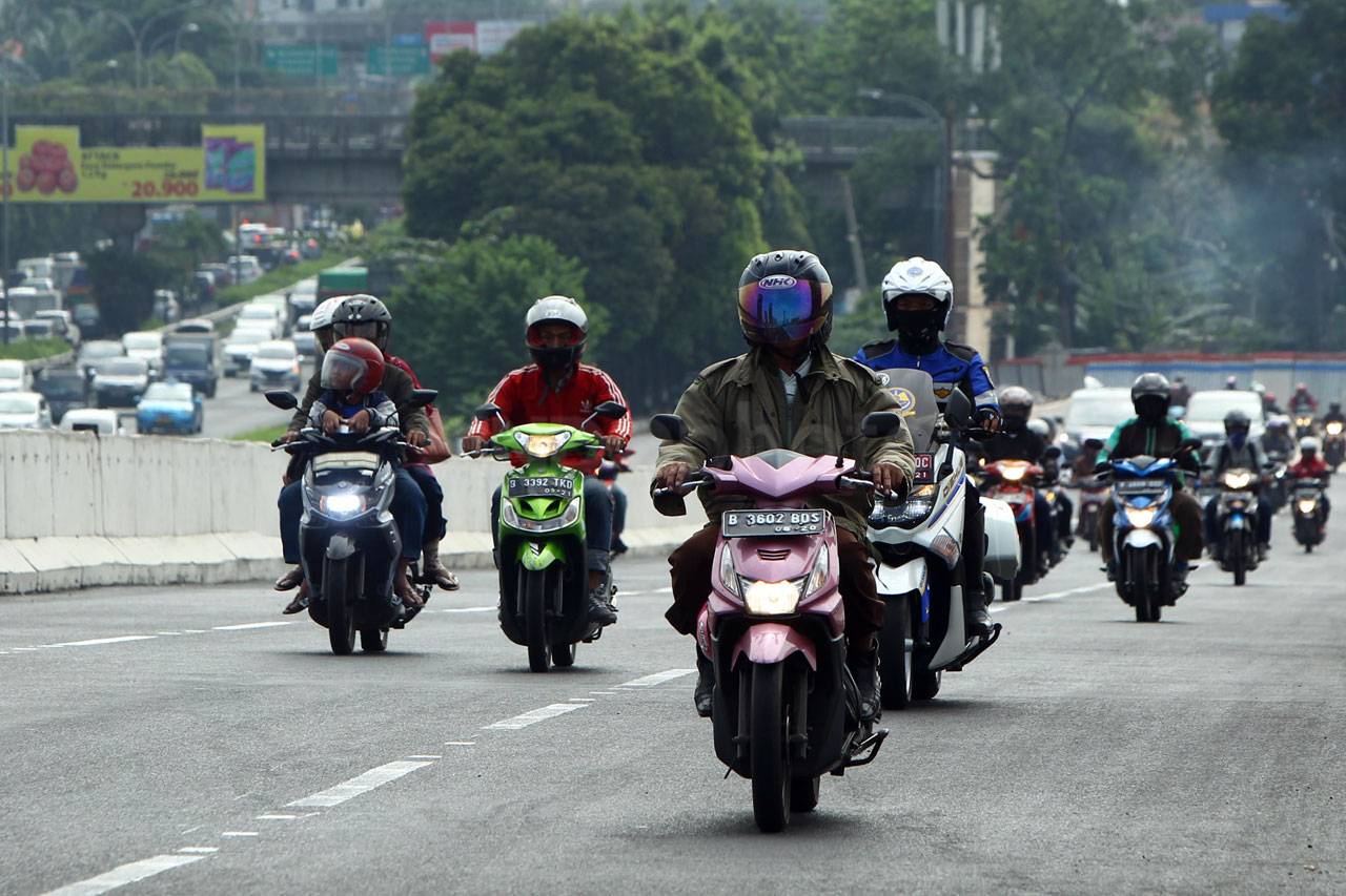 Flyover Lebak Bulus...