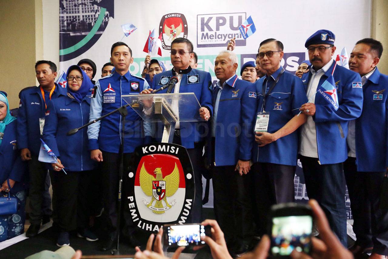 Partai Demokrat Daftar...