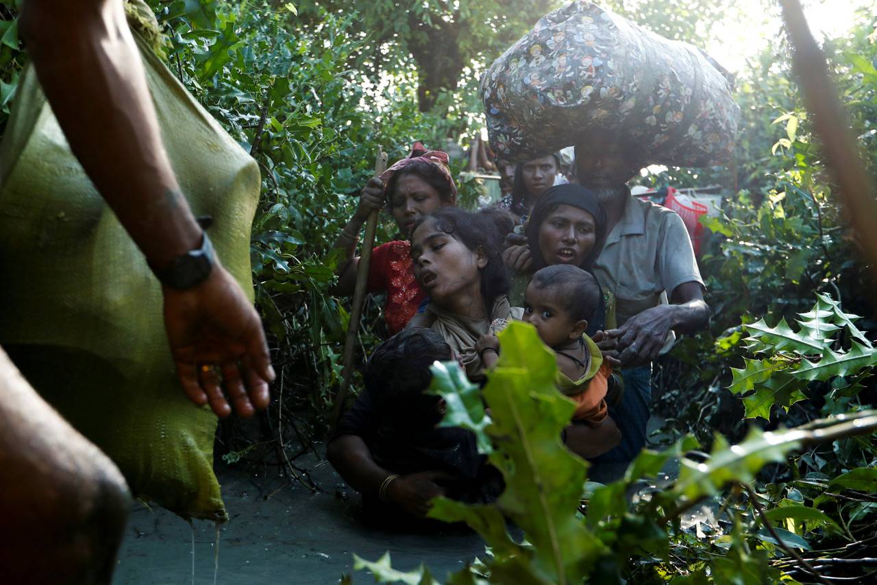Arus Pengungsi Rohingya...