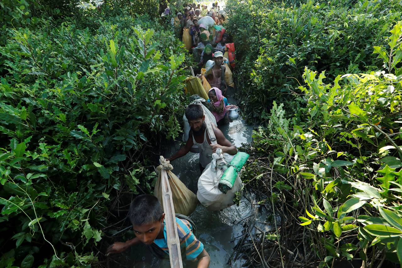 Arus Pengungsi Rohingya...
