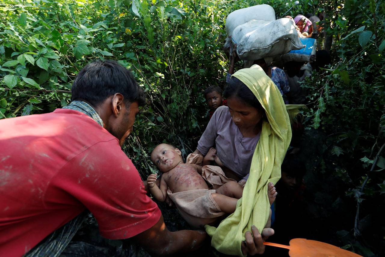 Arus Pengungsi Rohingya...