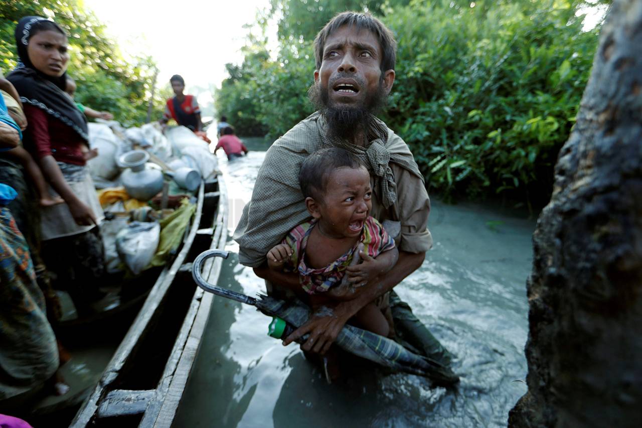 Arus Pengungsi Rohingya...