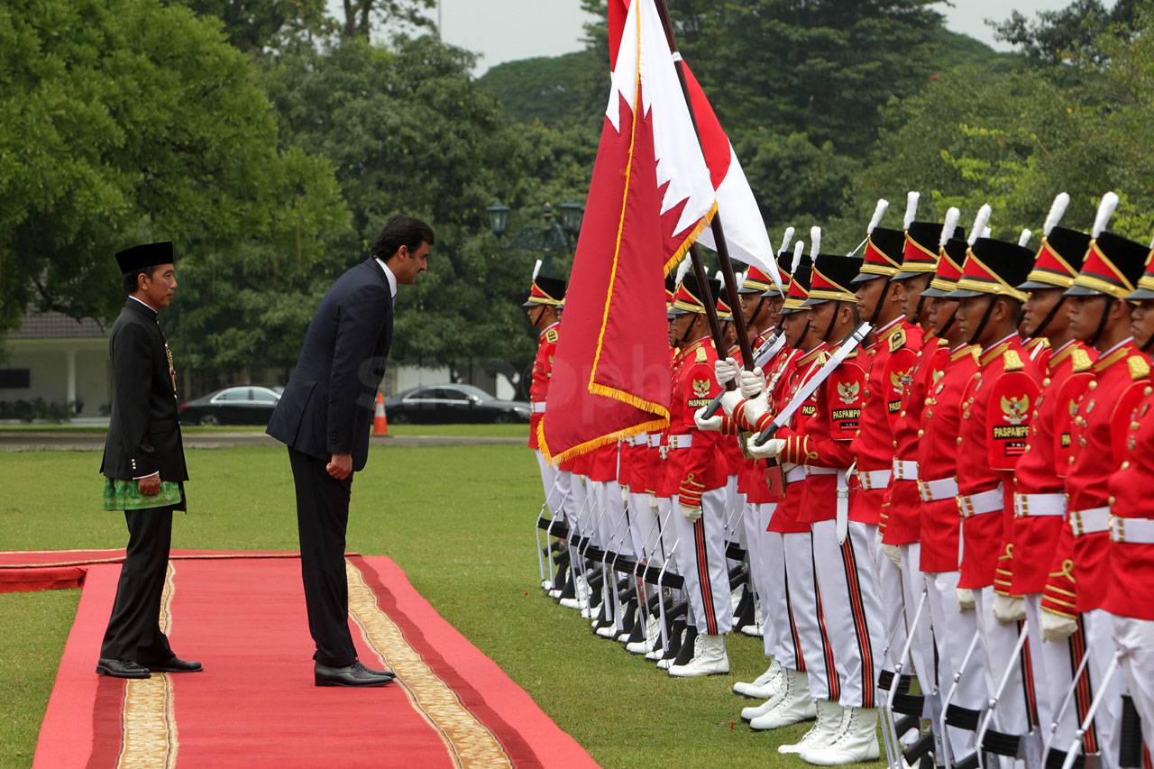 Presiden Jokowi Terima...
