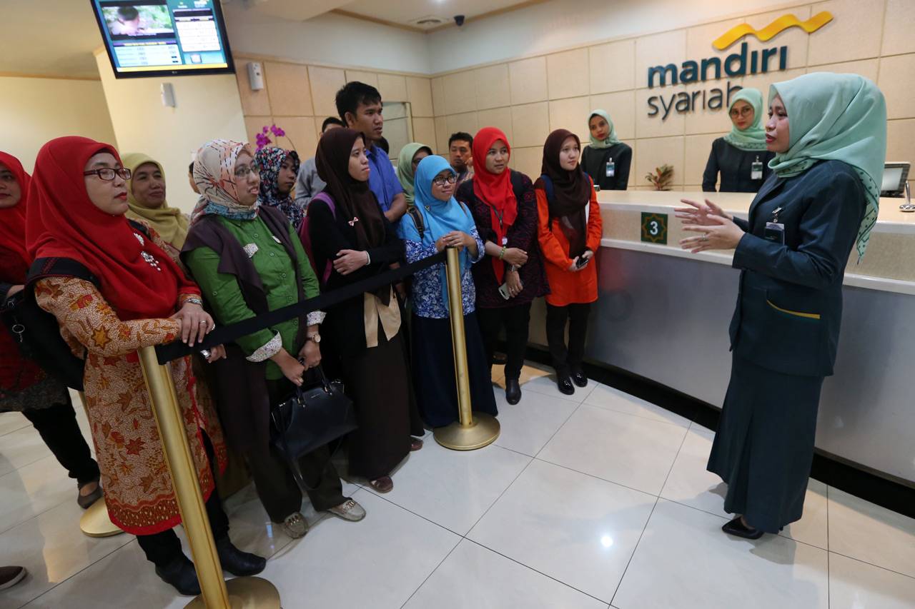 Guru SMK Kunjungi Mandiri...