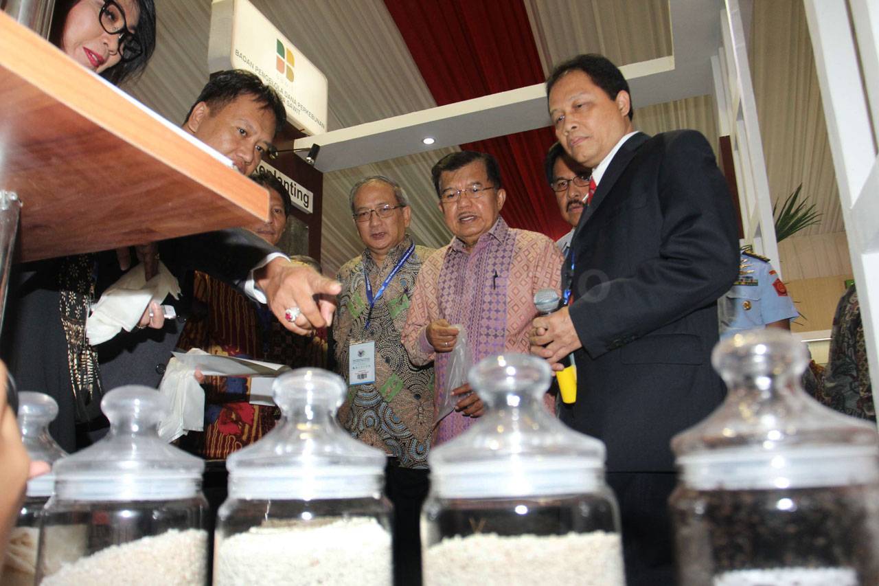 Wapres Jusuf Kalla Buka...