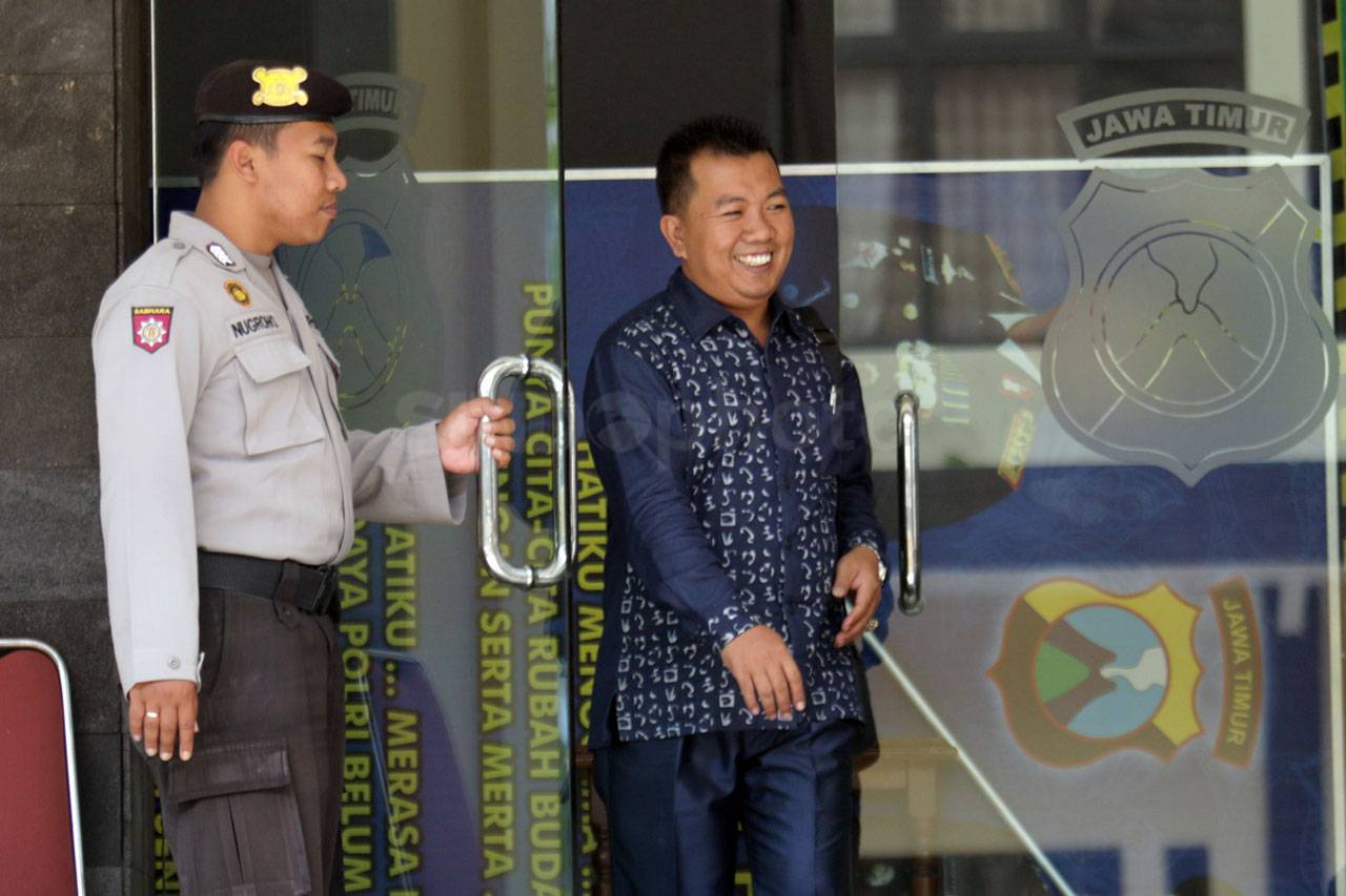 KPK Periksa Anggota...