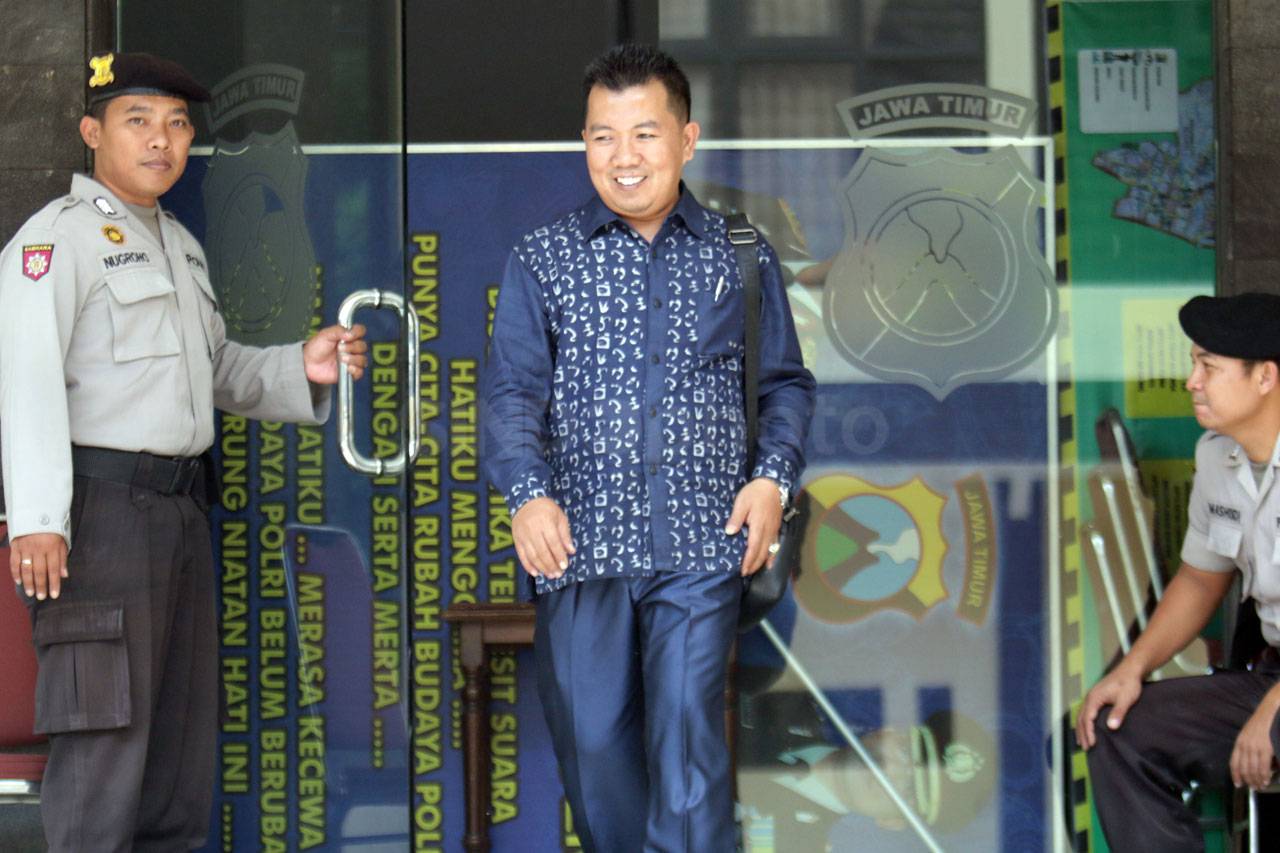 KPK Periksa Anggota...