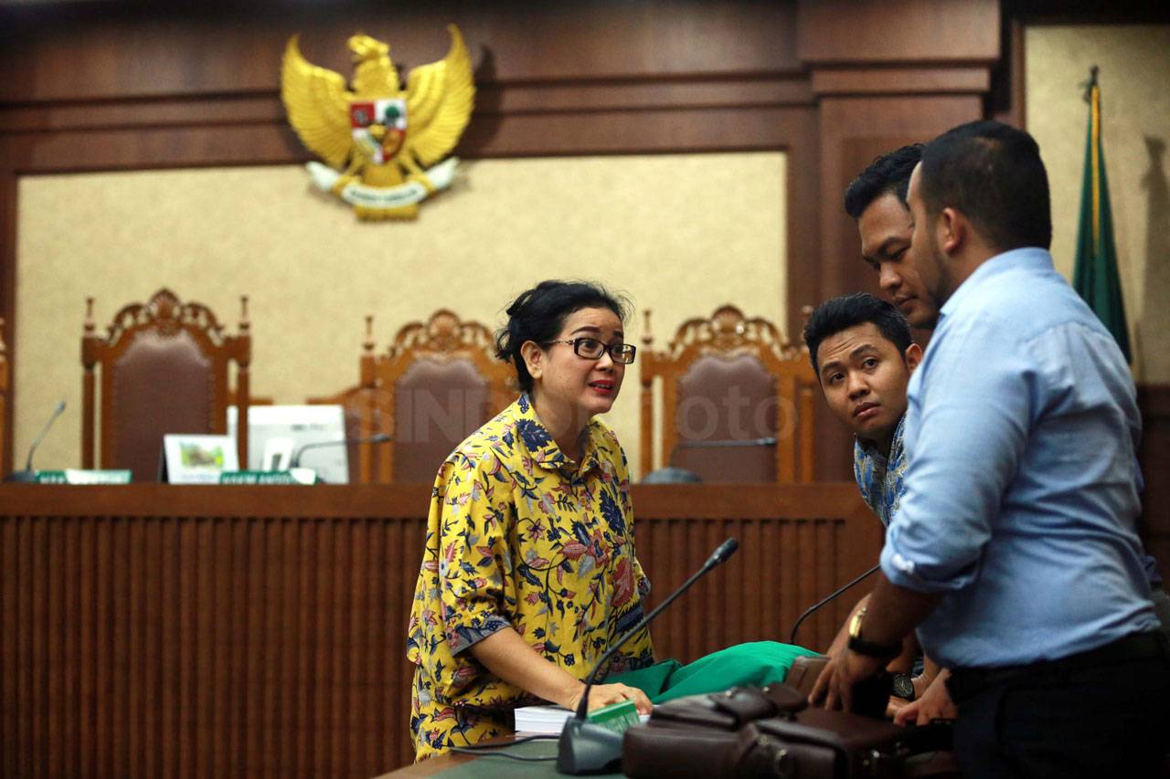 Miryam Haryani Dituntut...