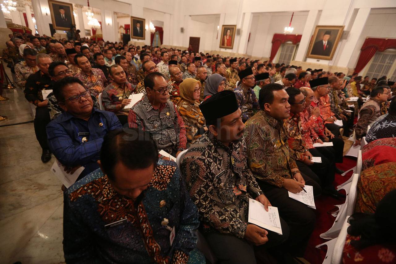 Presiden Jokowi Beri...