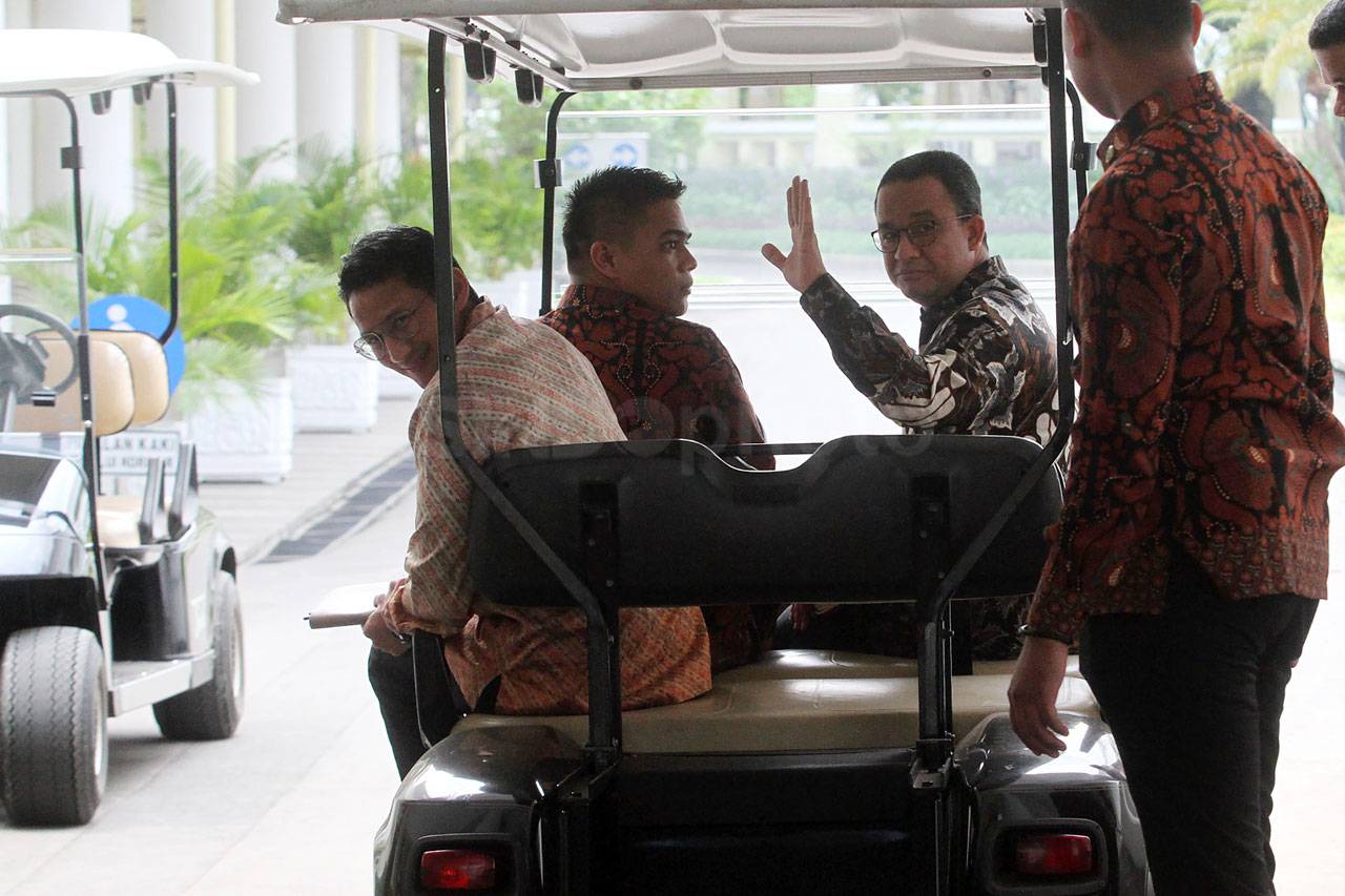 Anies-Sandi Temui Presiden...
