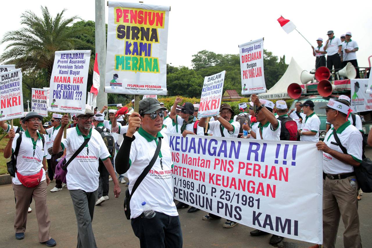 Pensiunan Perjan Pegadaian...