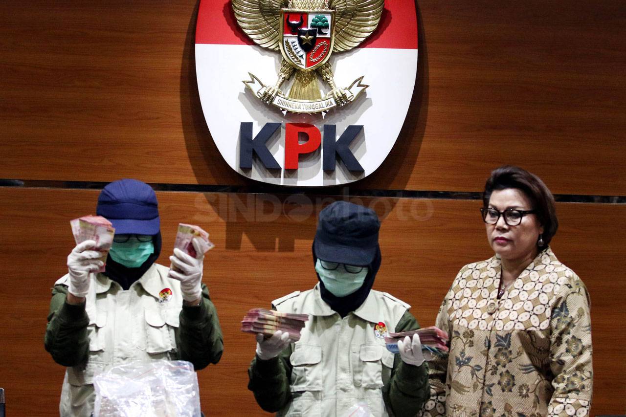 KPK Tetapkan Lima Tersangka...