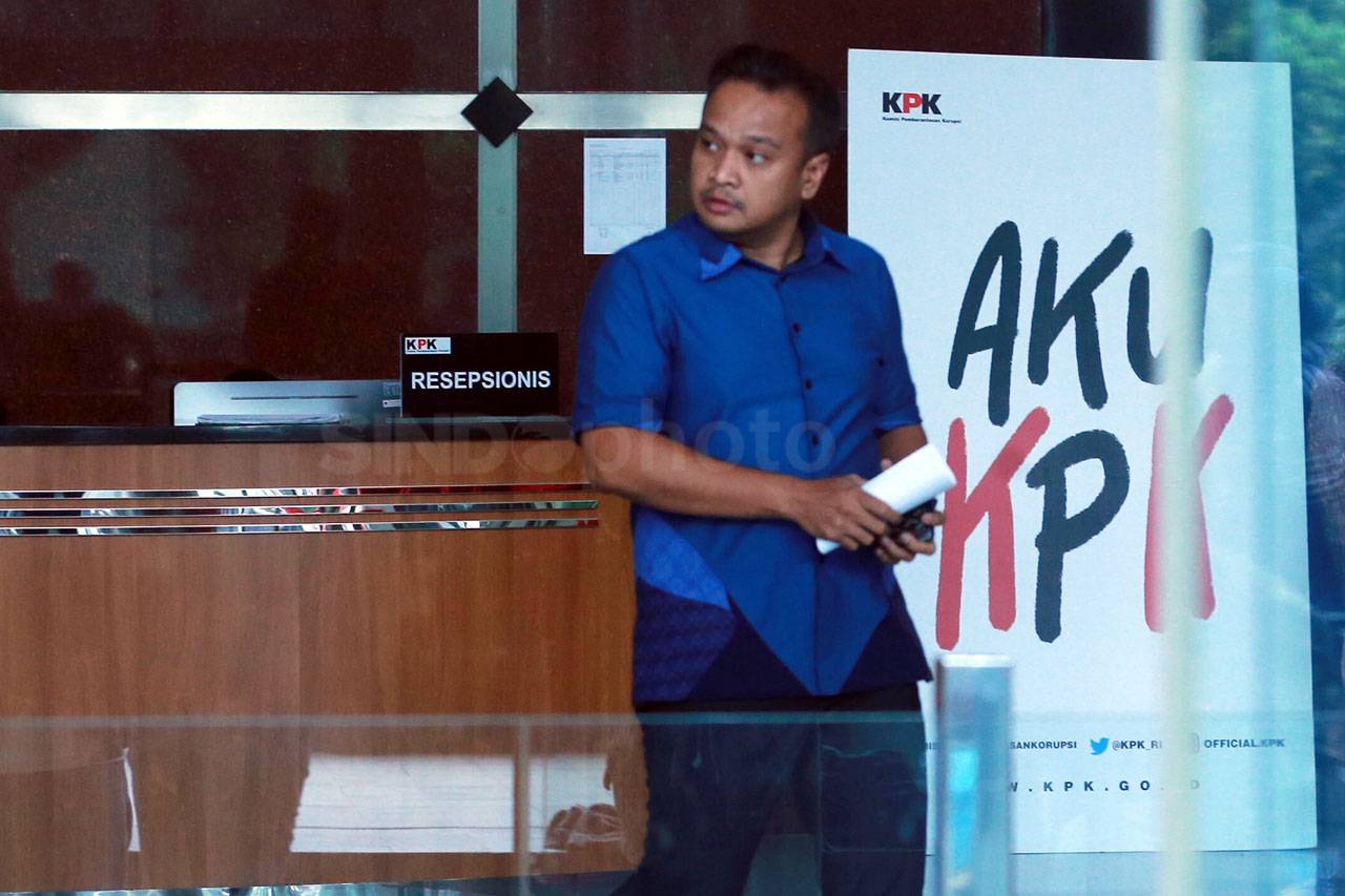 KPK Periksa Irvanto...