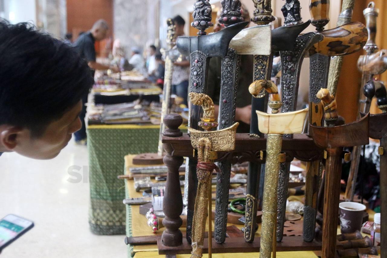 DPR Gelar Pameran Kujang...