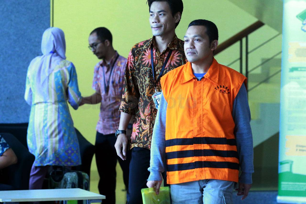 Terlibat Suap Wali Kota...