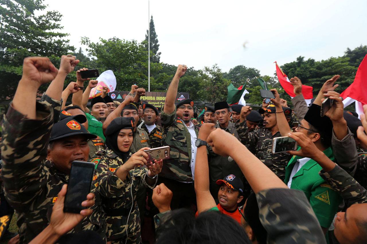 Peringati Sumpah Pemuda,...