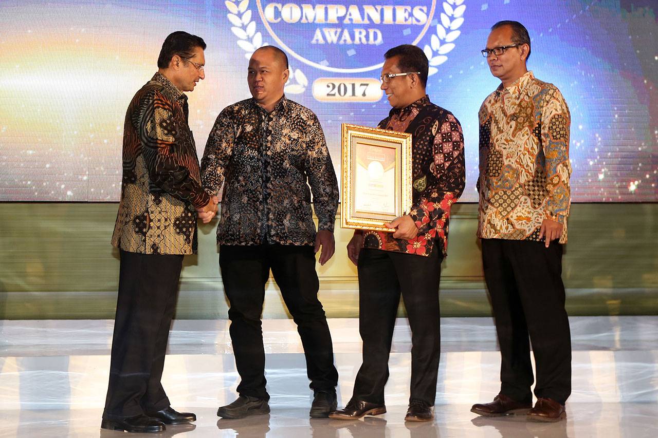 Siloam Hospitals Raih...