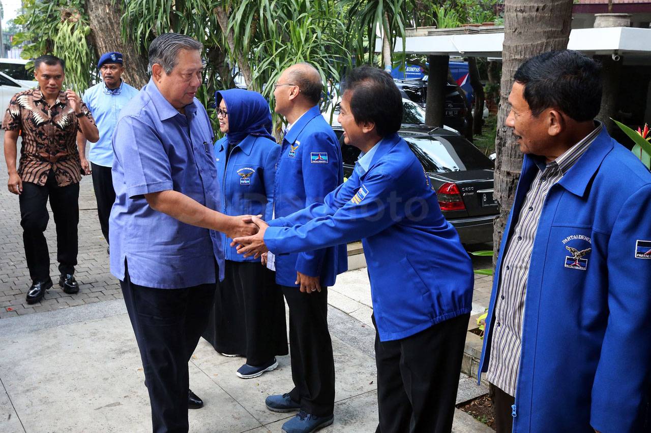 Partai Demokrat Sikapi...