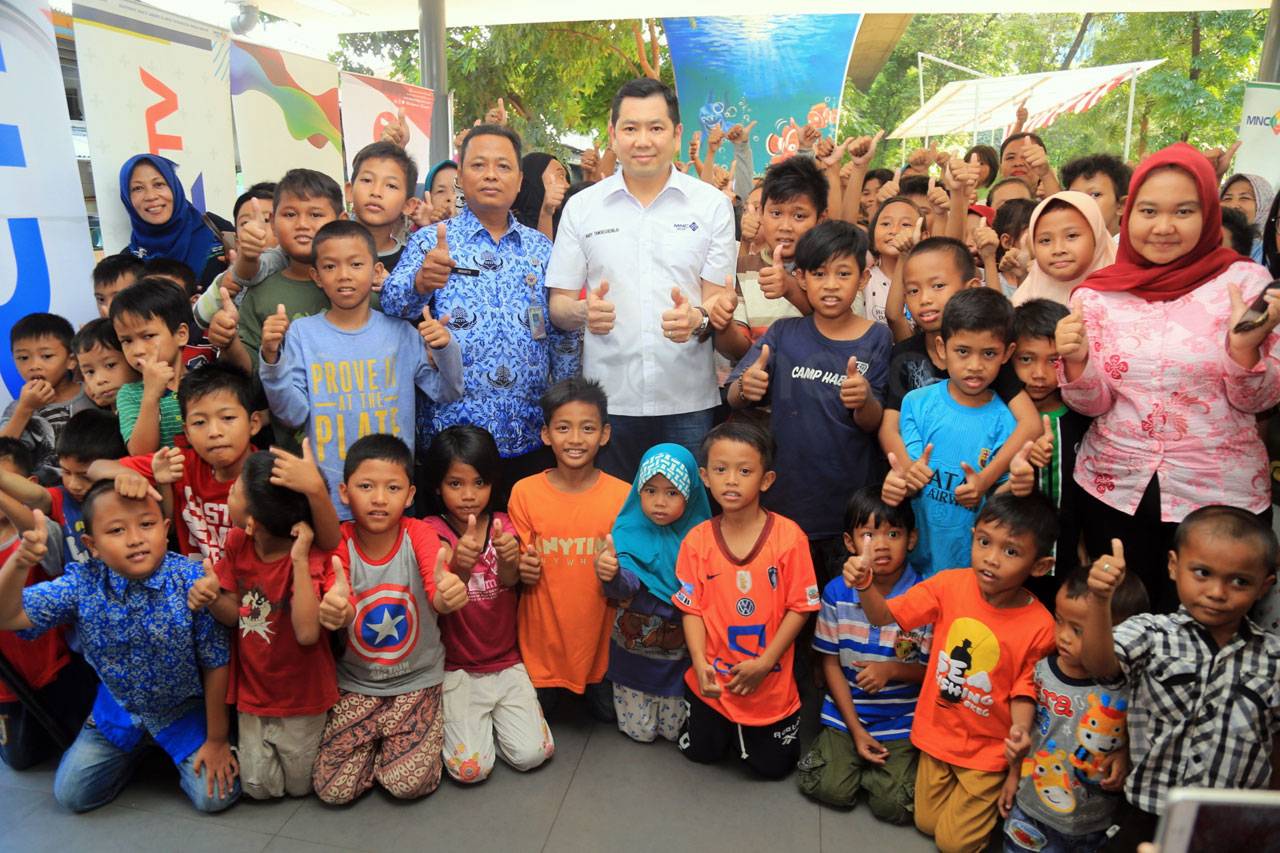 Rayakan HUT Ke-28, MNC...