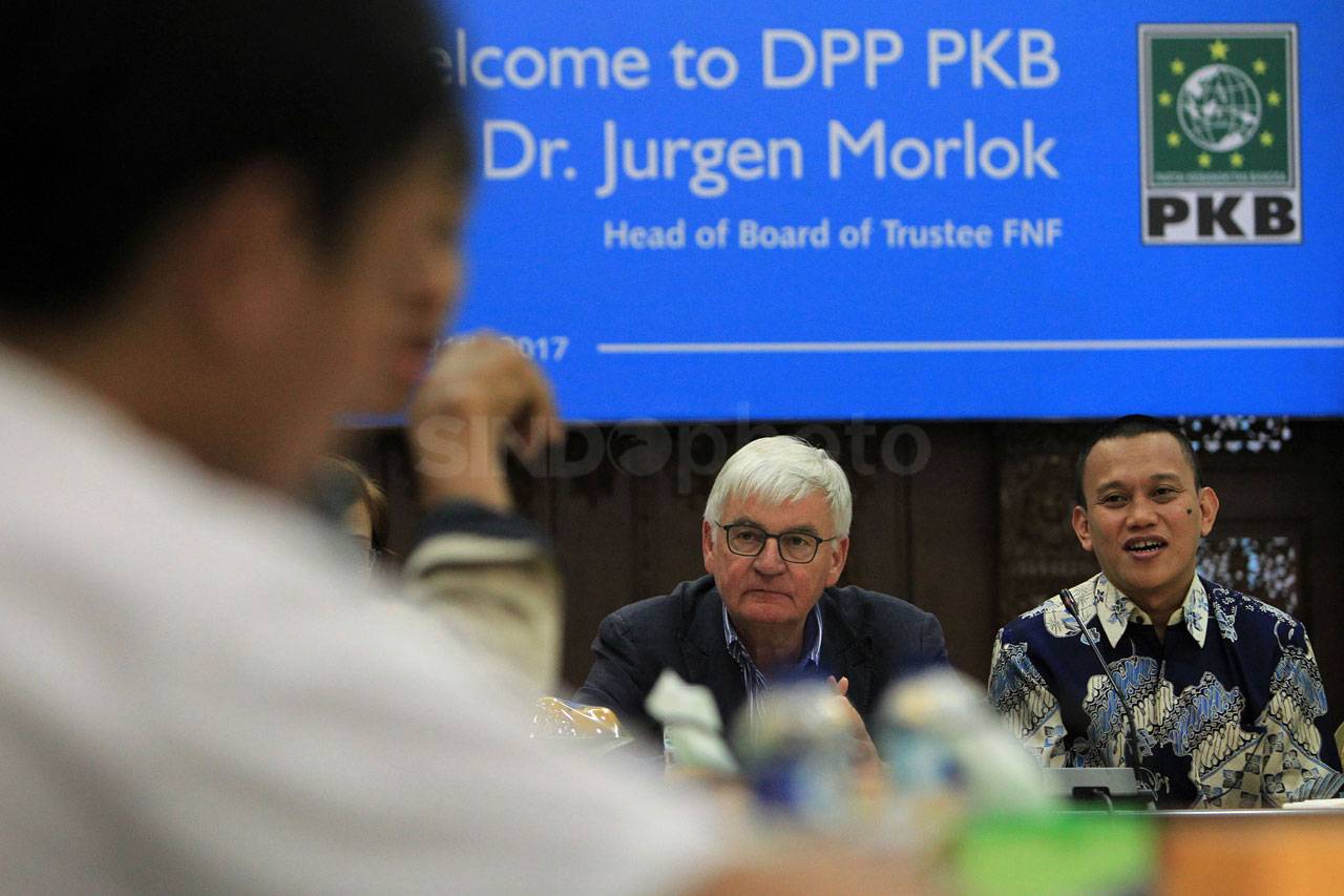 Kunjungi PKB, Jurgen...