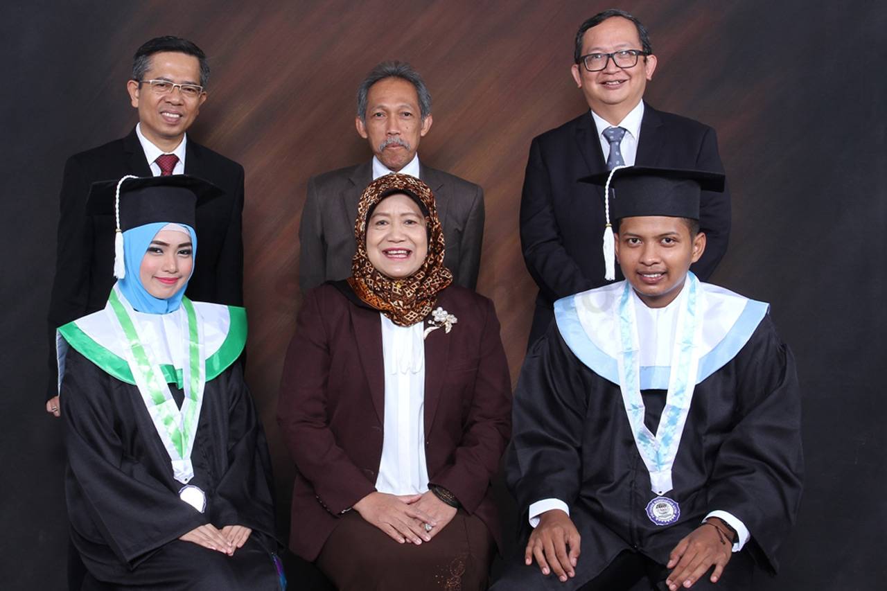 Polman Astra Wisuda...