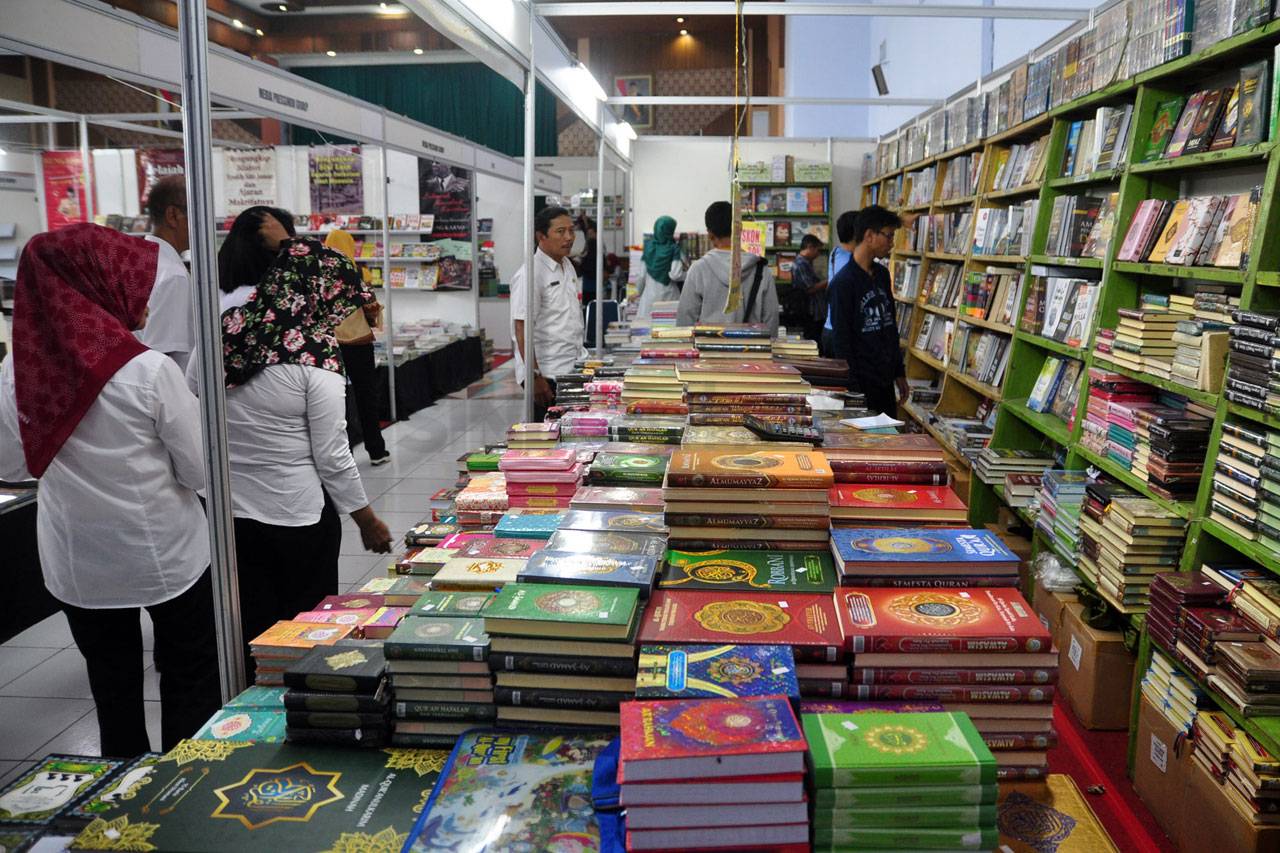 Gebyar Sejuta Buku Semarang...