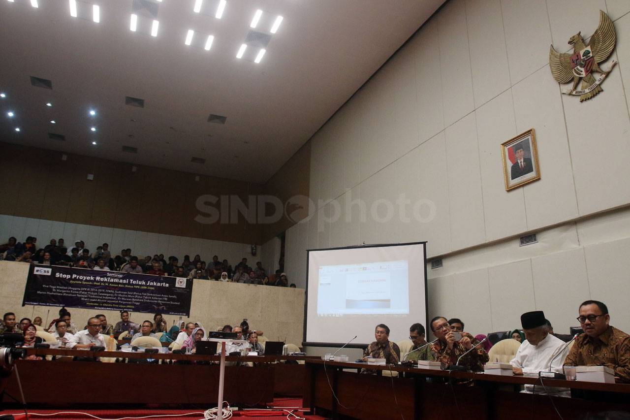 Stop Proyek Reklamasi...