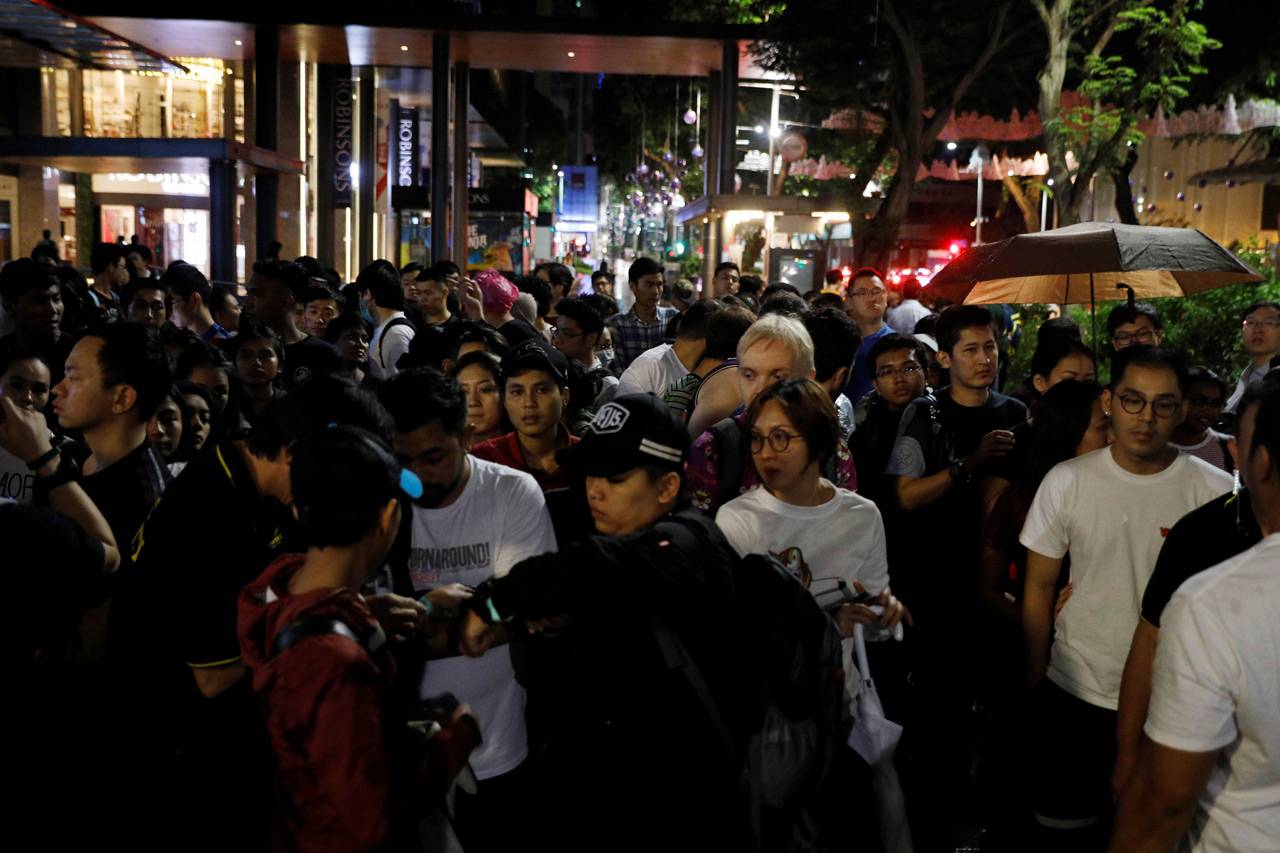 Antre iPhone X di Singapura