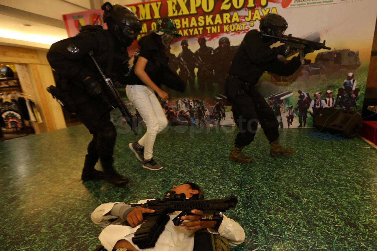 Raiders 500 Selamatkan...