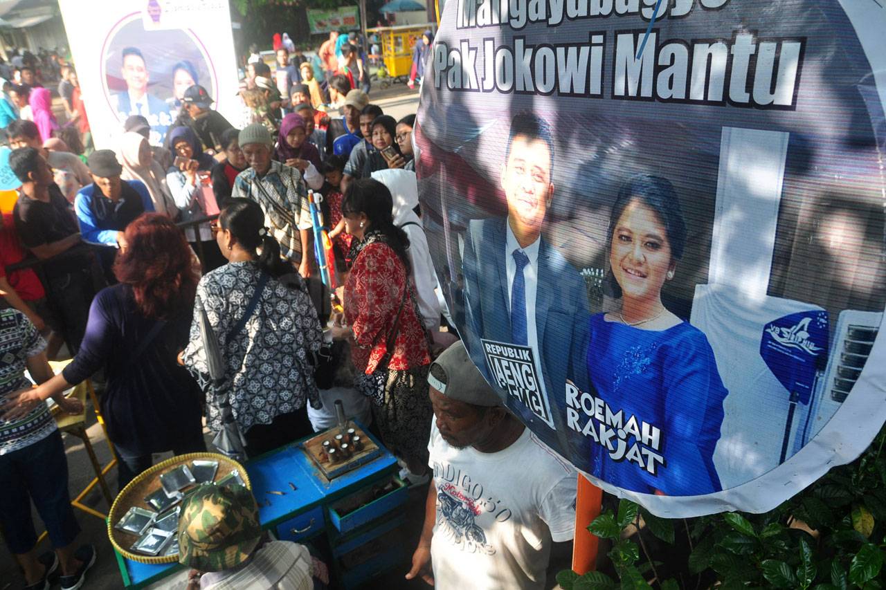 Suka Cita Berbagi Puthu...