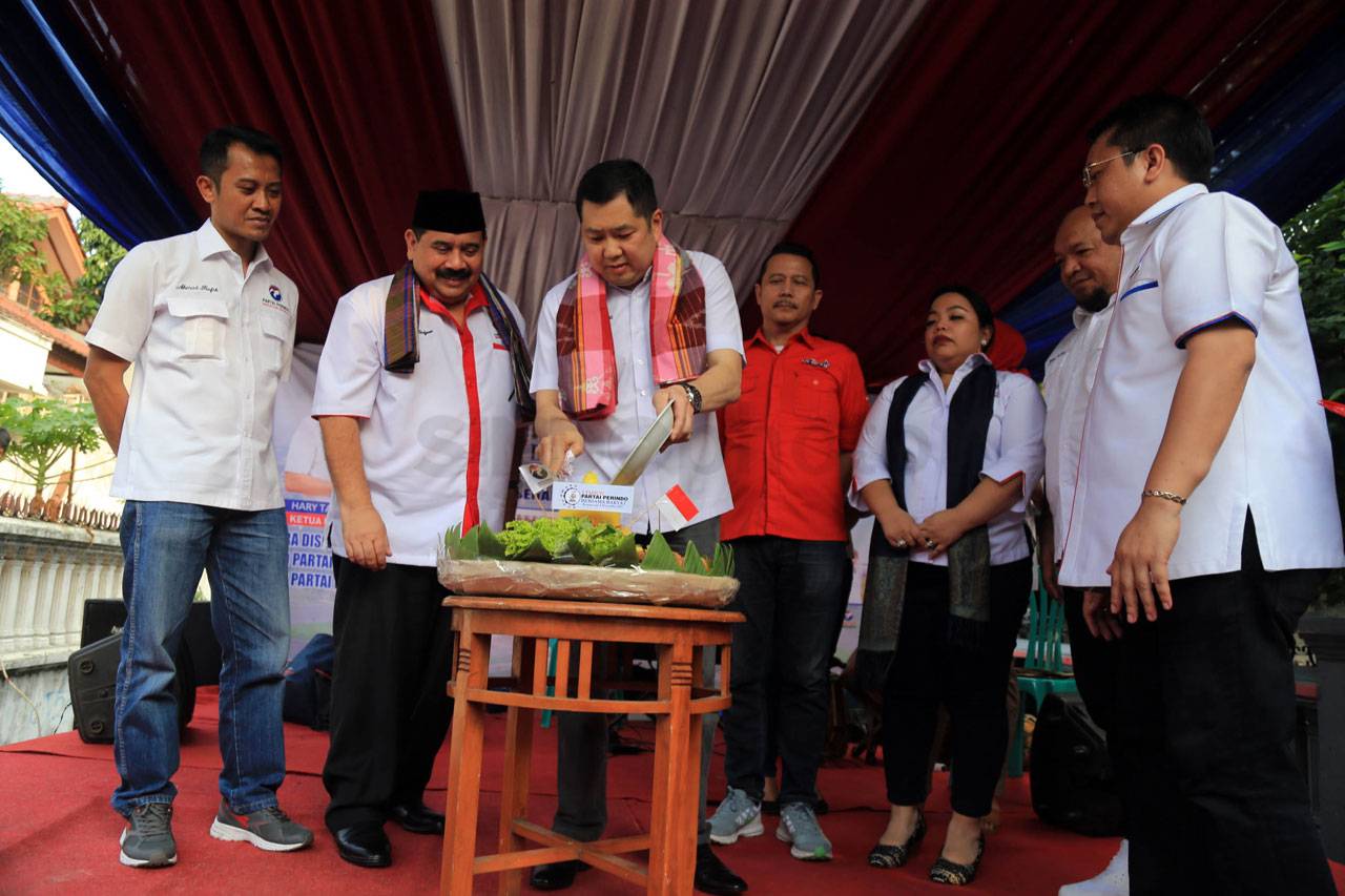 HT Hadiri Syukuran HUT...