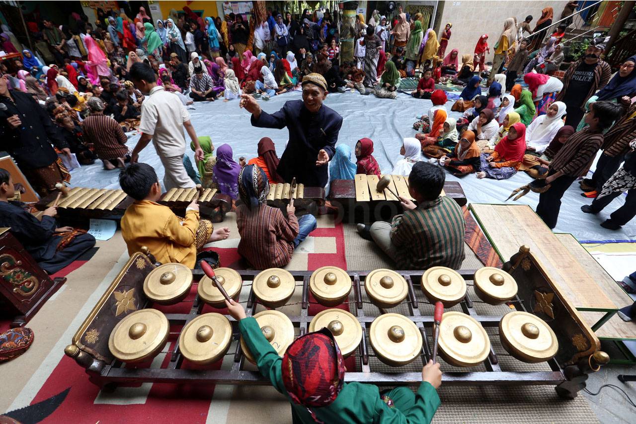 Hari Budaya Jawa di...