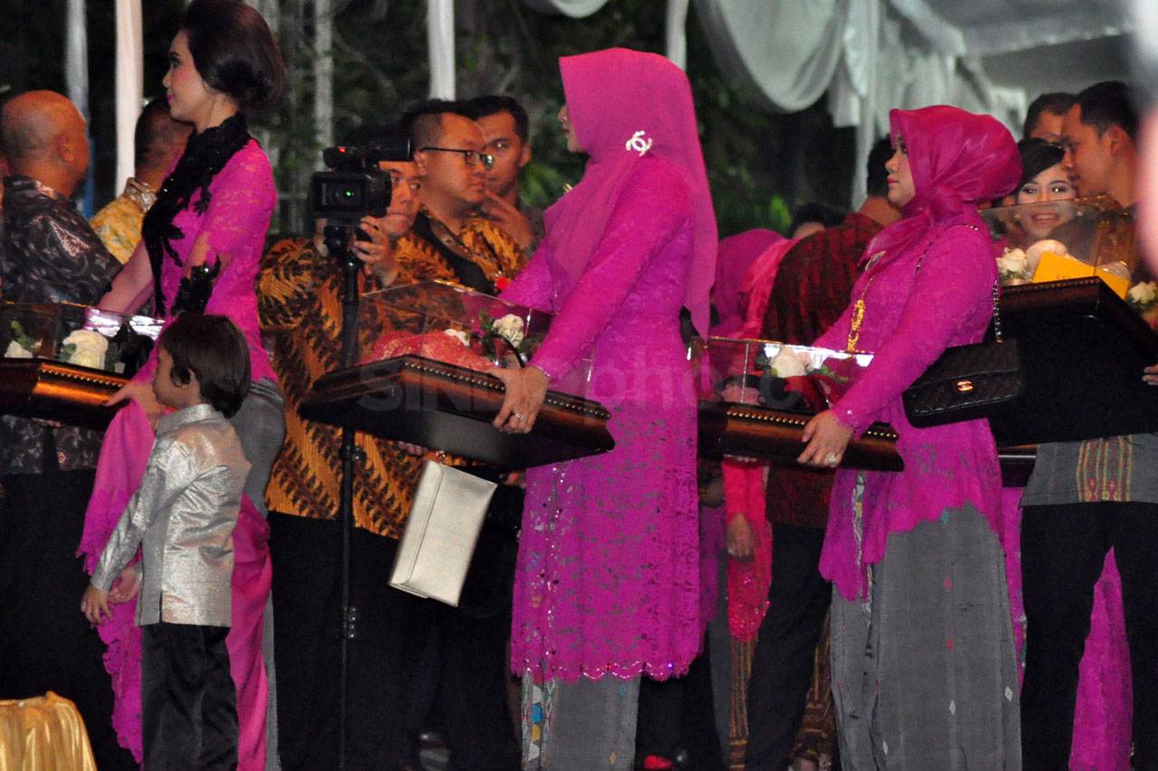 Prosesi Malam Midodareni...