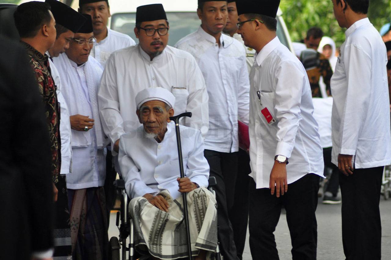 Pejabat Tinggi Negara...