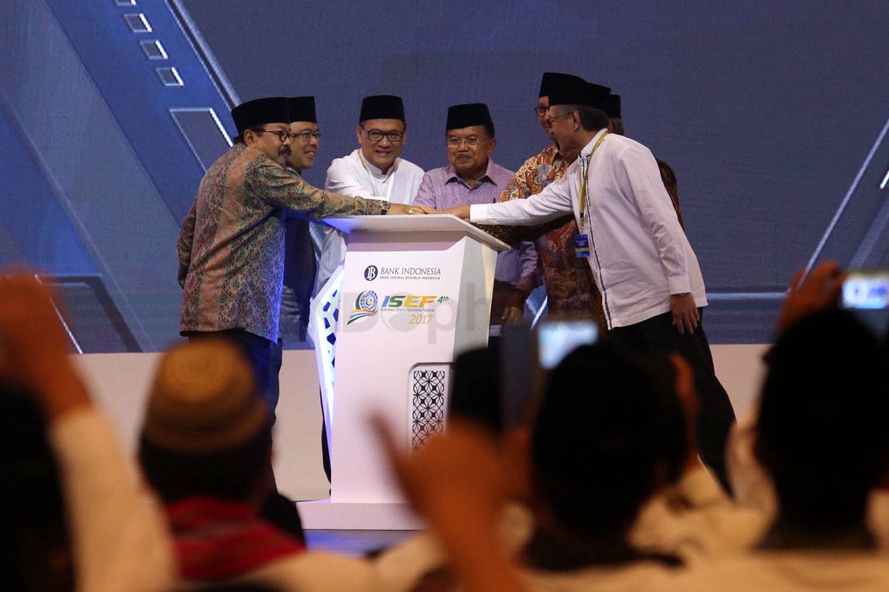 Wapres Jusuf Kalla Buka...