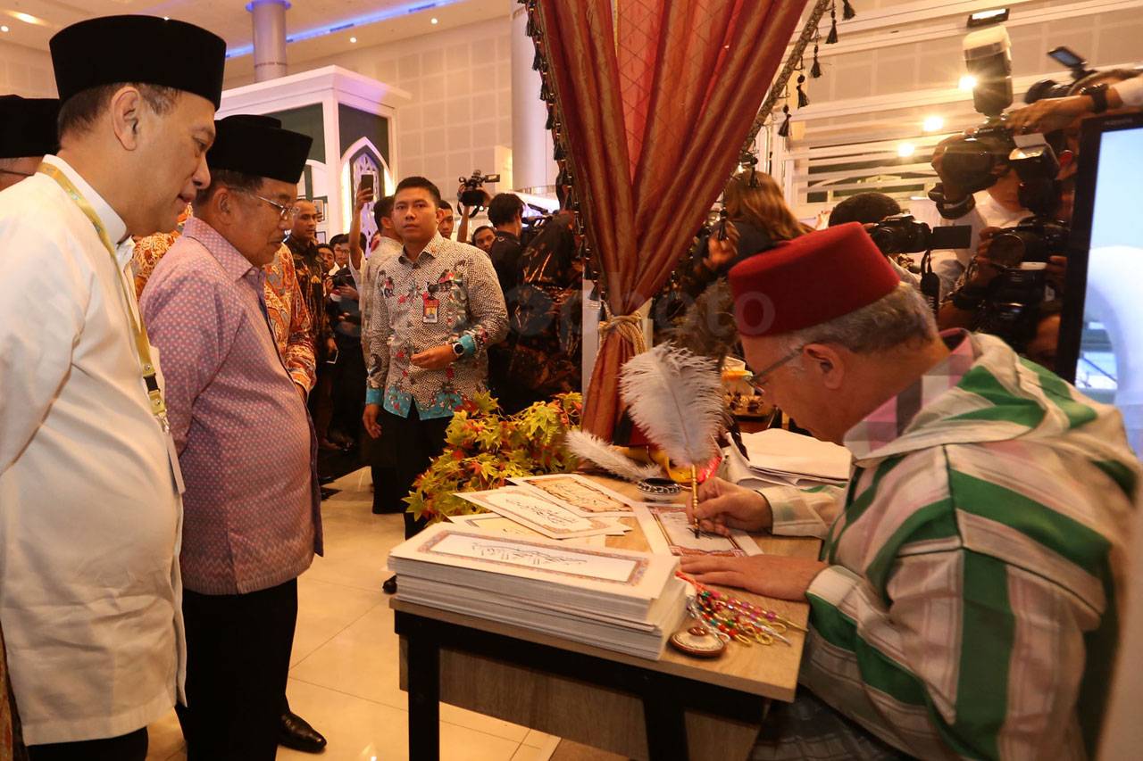 Wapres Jusuf Kalla Buka...