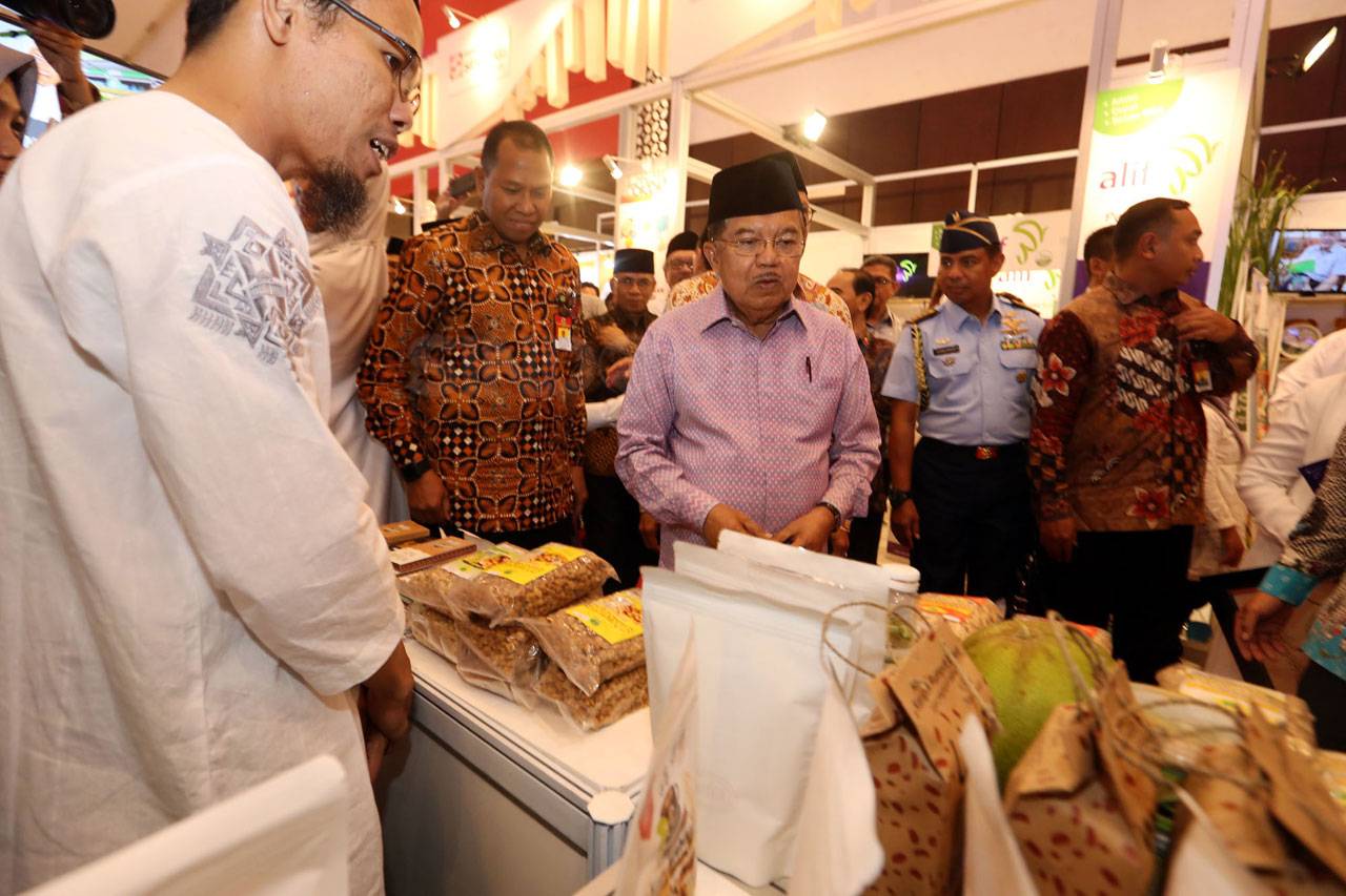 Wapres Jusuf Kalla Buka...