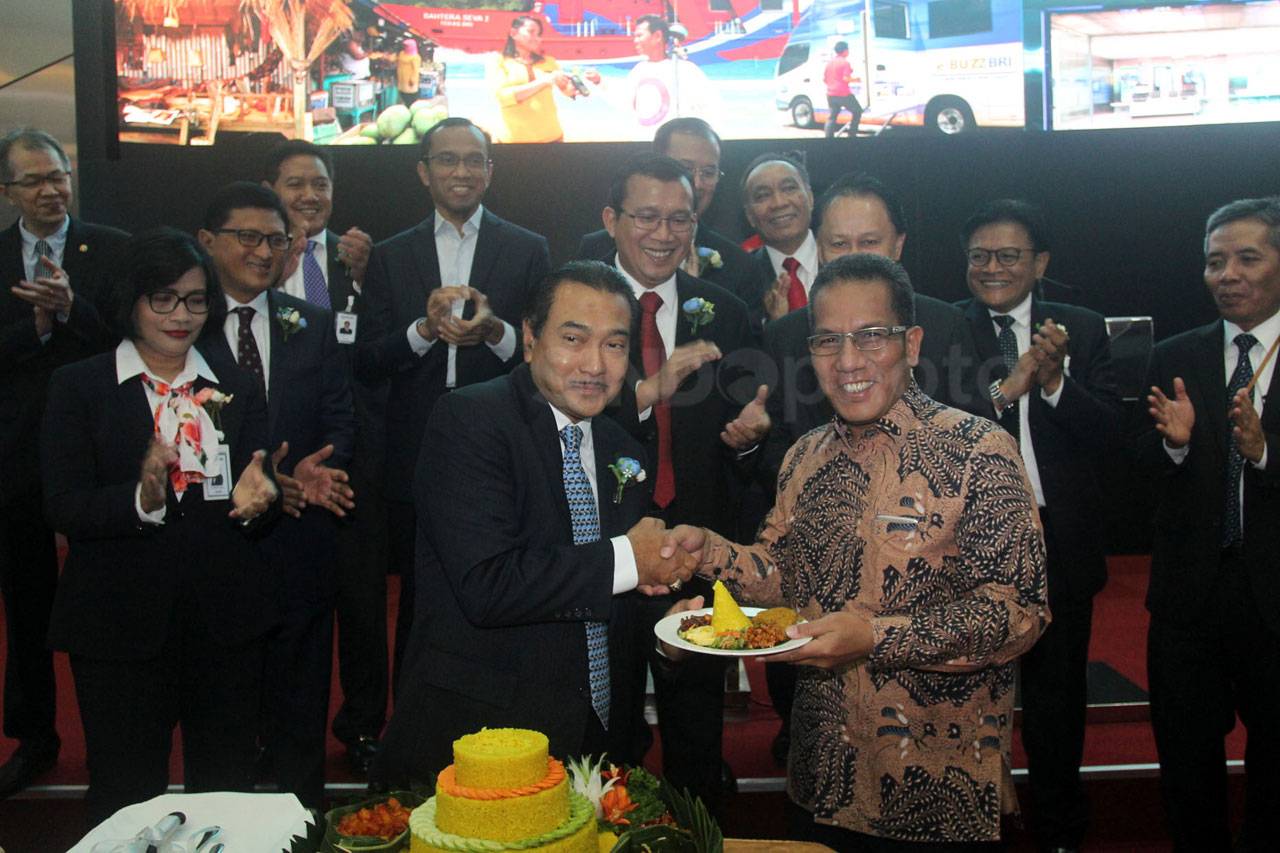 14 Tahun BRI Melantai...