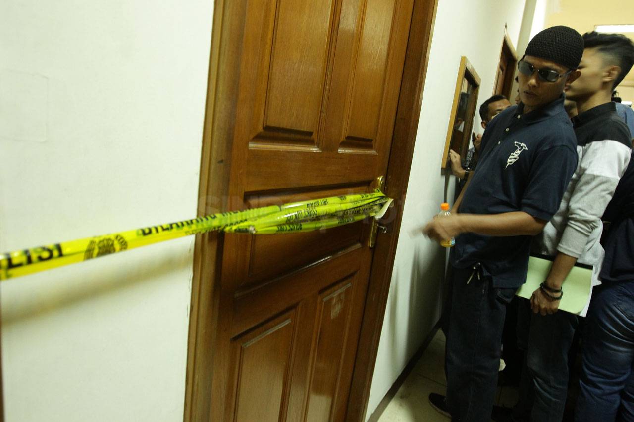 Polisi Gelar Prarekonstruksi...
