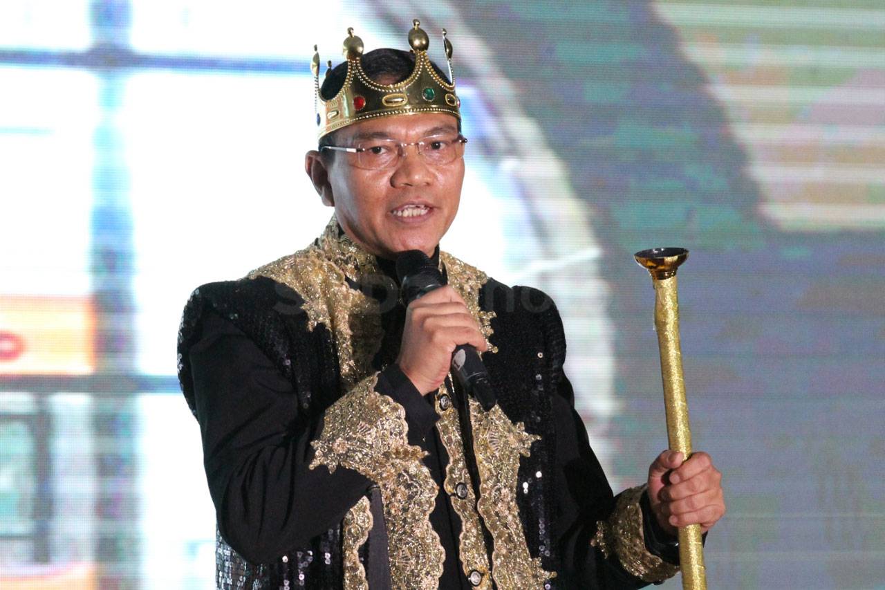 82 Karyawan ISS Terima...