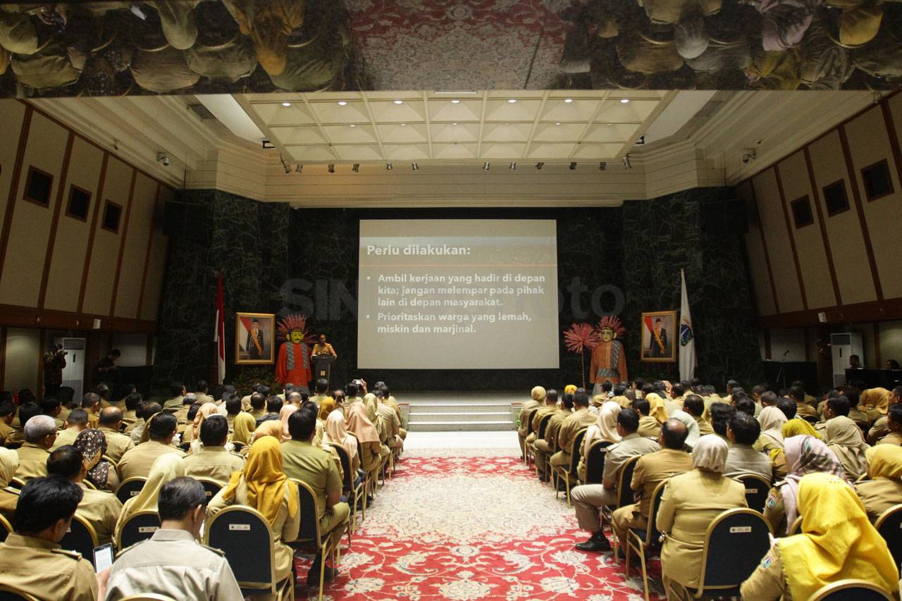 Gubernur Anies Baswedan...
