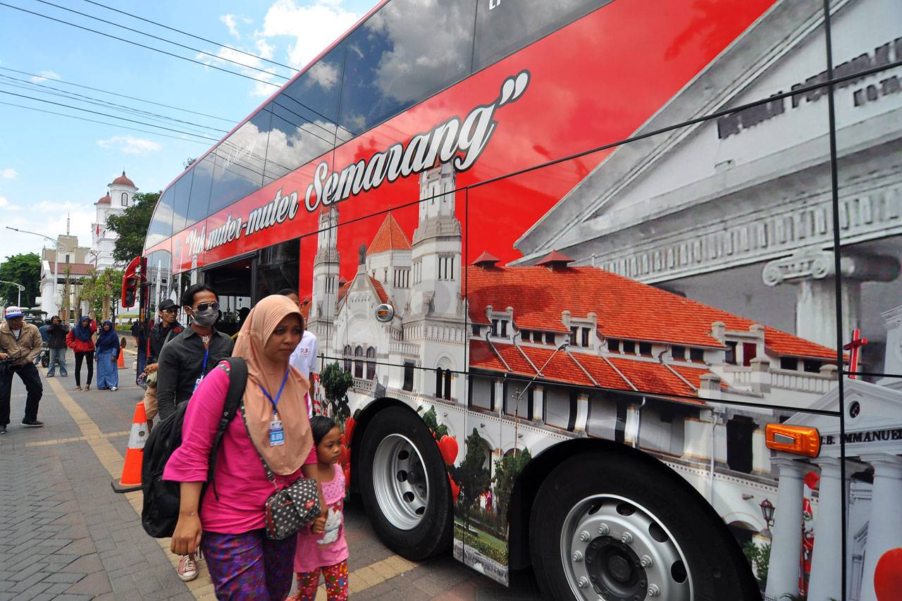 Berkeliling Kota Semarang...