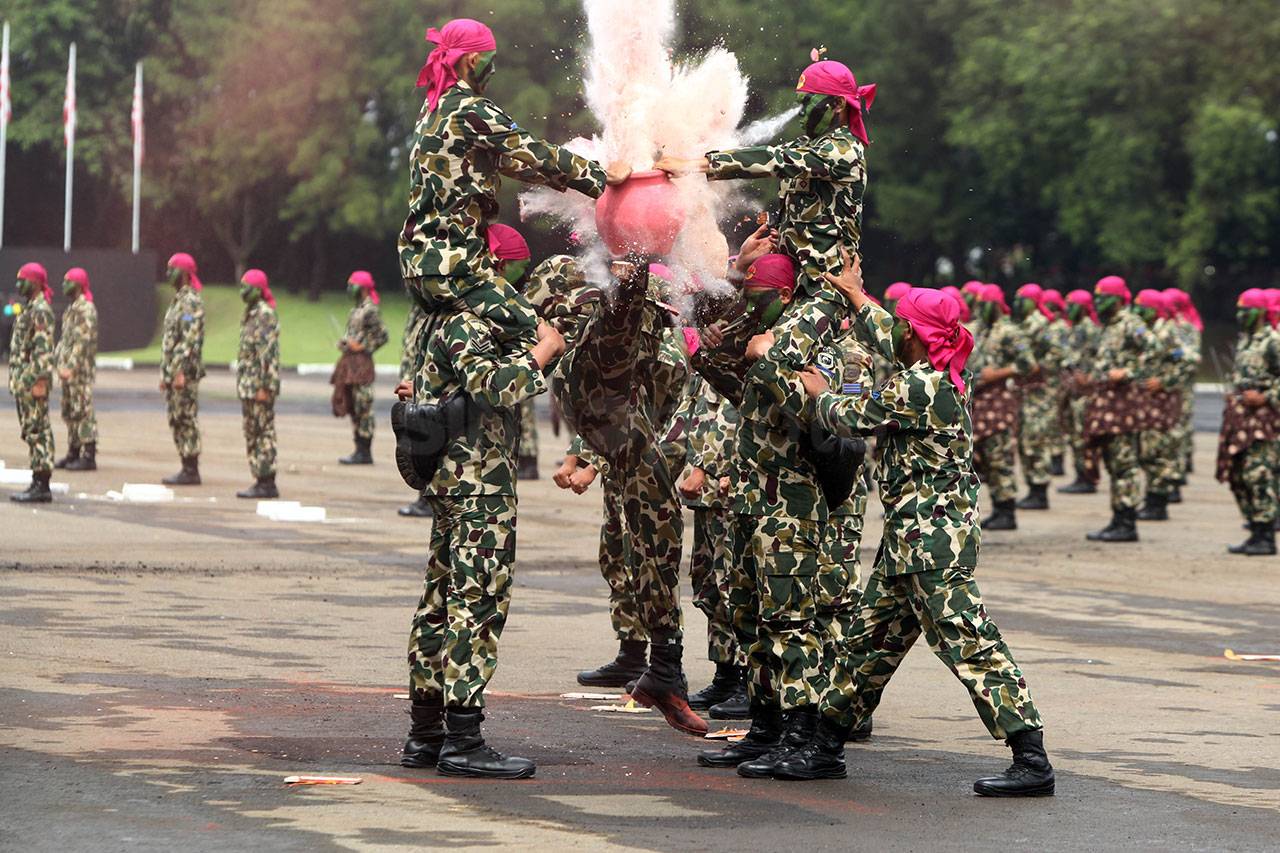 KSAL Pimpin HUT ke-72...