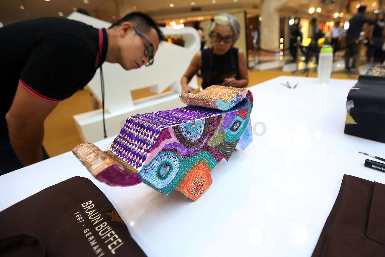 Braun Buffel Luncurkan...